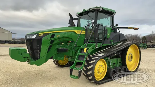 2022 John Deere 8RT 370