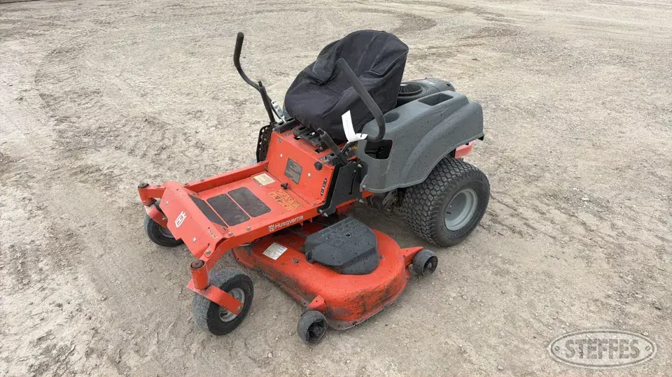 Husqvarna RZ5424 Zero Turn Mower