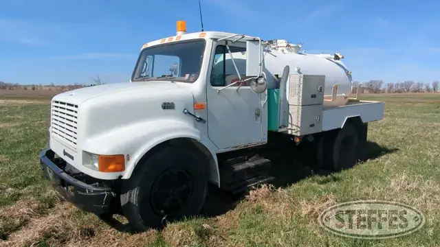 1998 International 4700