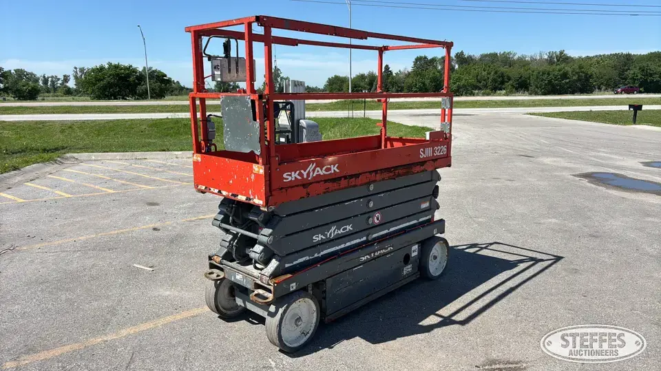 2018 Skyjack SJ3226 Scissor Lift