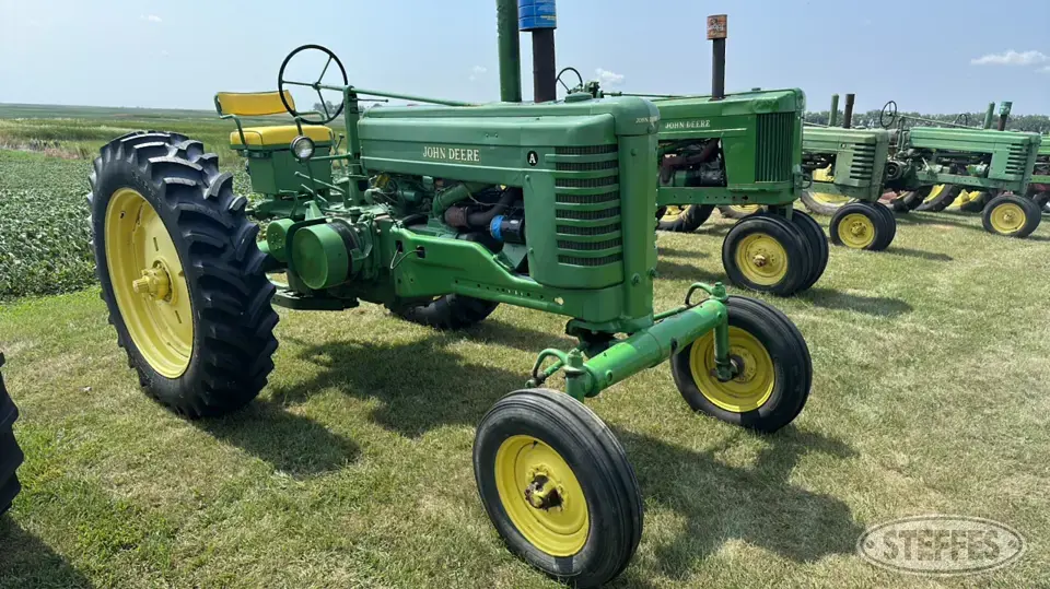 1949 John Deere A Collectible Show Tractors-Stationary Engine