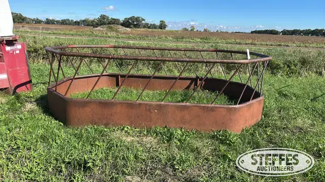 Double bale feeder