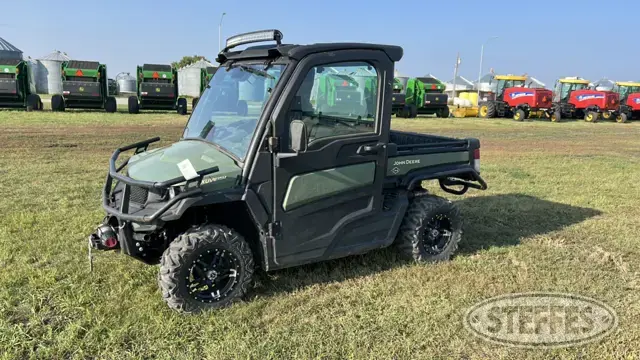 2021 John Deere XUV 835M