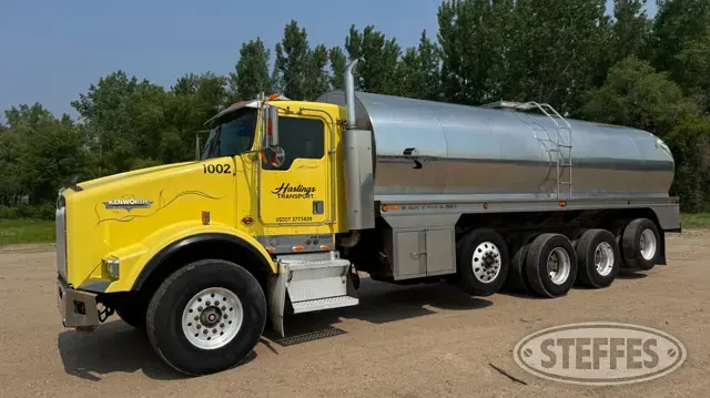 2002 Kenworth T800