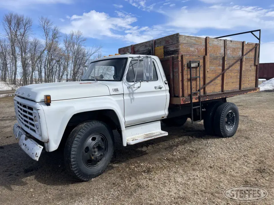 1977 Ford F600 Single Axle Boxed Truck