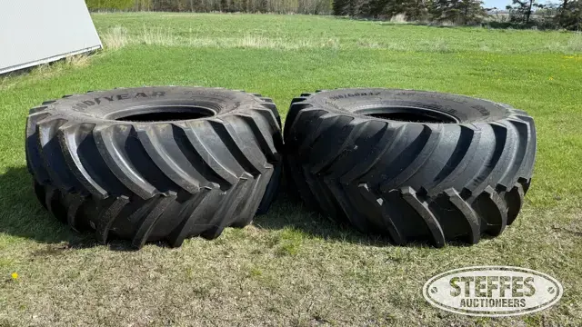 (2) Goodyear Optitrac DT830 900/60R32 tires