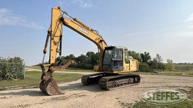 2005 John Deere 120C