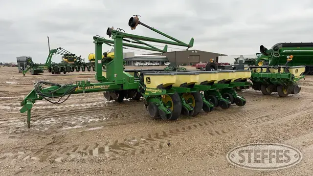 1997 John Deere 1770