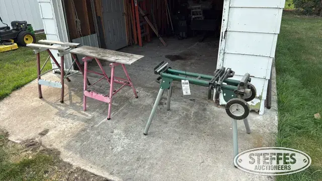 (3) Portable stands
