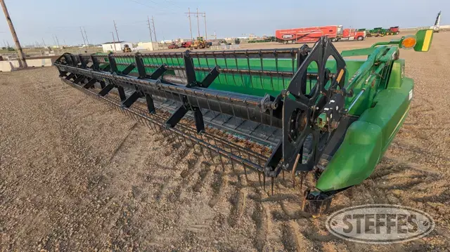 2000 John Deere 936D