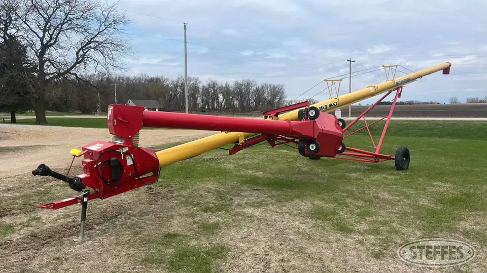 AGI Westfield MKX 10-53 Swing Hopper Auger