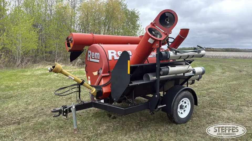 REM 3700 Pneumatic Grain Equipment