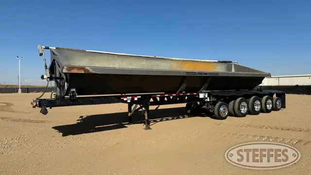 2022 Trail King TK70SSD-495