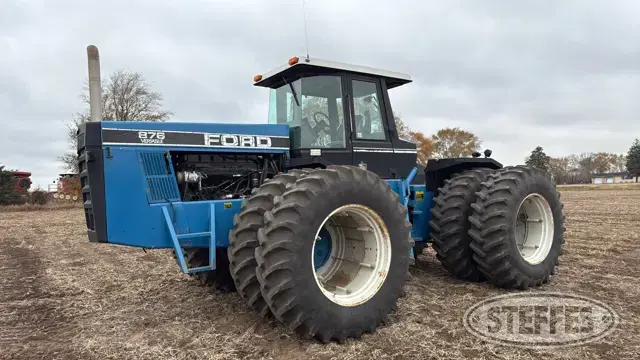 1991 Ford Versatile 876