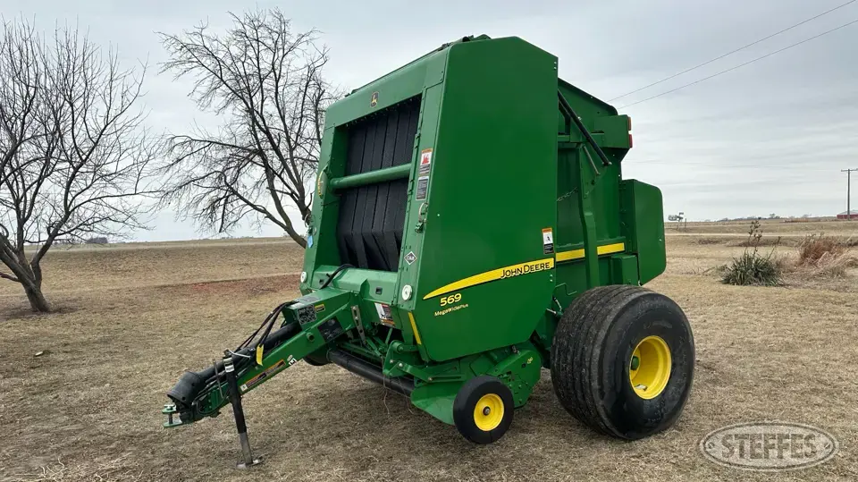 2013 John Deere 569 Round Baler