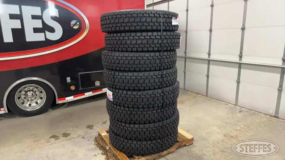 (8) Kapsen HS207 11R24.5 tires Truck Tire