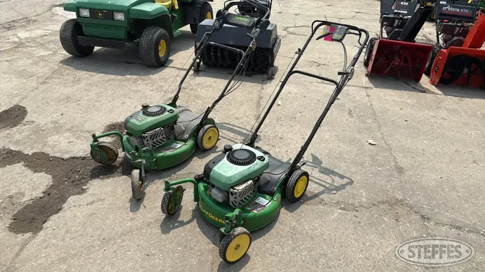 John Deere JS40 Push Mower