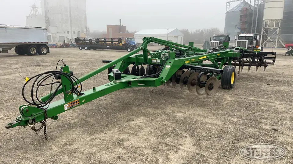 John Deere 2720 Ripper