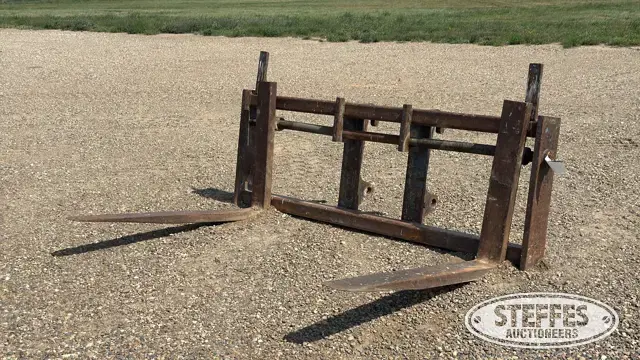 Wheel loader forks