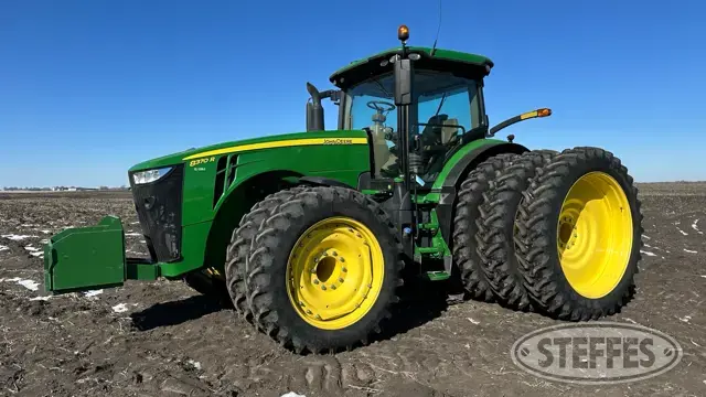 2018 John Deere 8370R