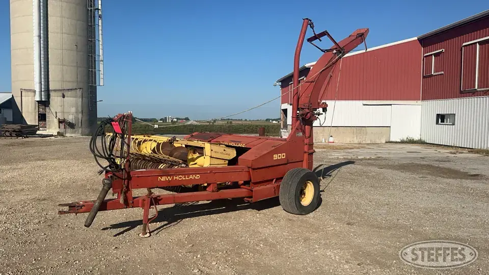 New Holland 900 Forage Processing