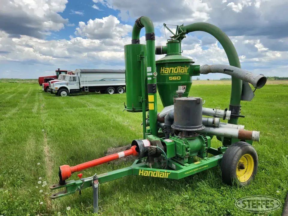 Handlair 560 Pneumatic Grain Equipment