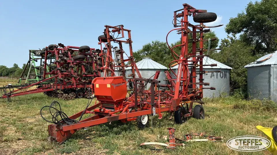 International 55 Chisel Plow
