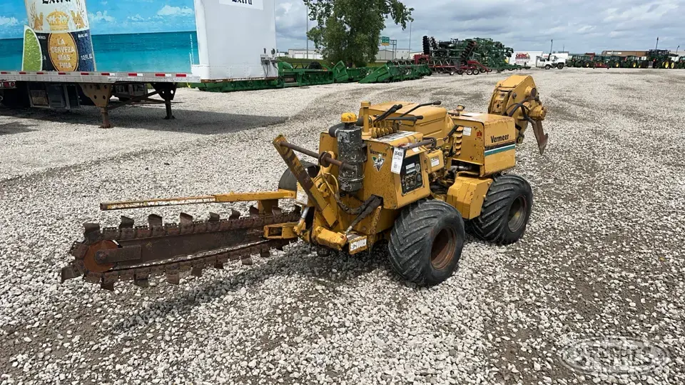 1990 Vermeer LM-40 Trencher