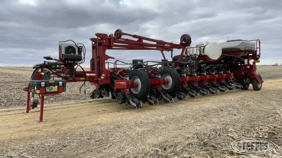 2010 Case-IH 1250 Early Riser 12 or More Row Planter