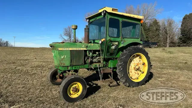 1961 John Deere 3010