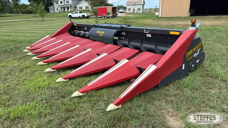 2013 Drago N8TR Series II Corn Head