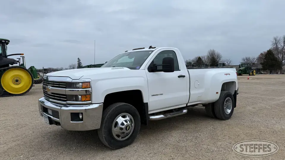 2015 Chevrolet Silverado 3500HD LT 1 Ton Pickup