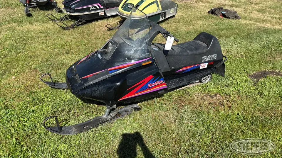 1994 Yamaha Ovation Snowmobile