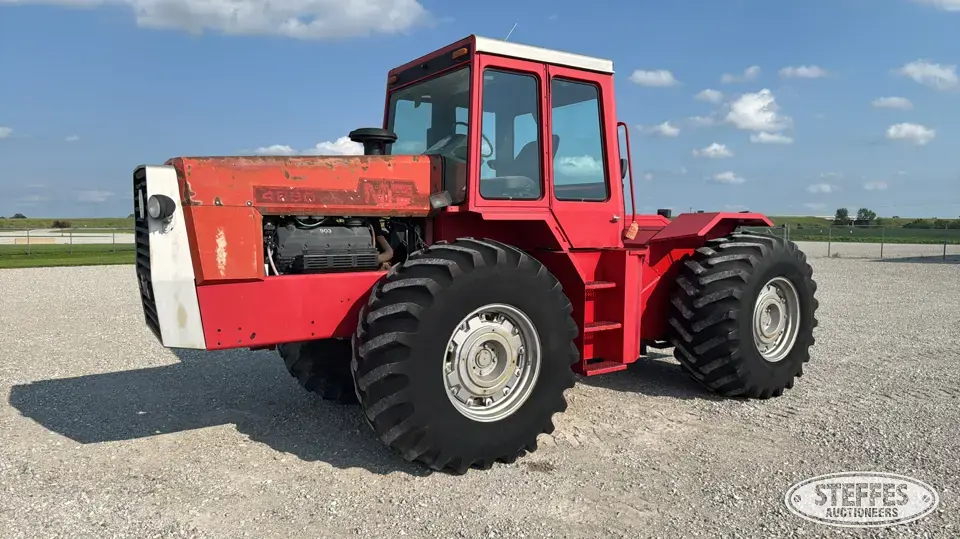 1981 Massey Ferguson 4880 4WD Tractor