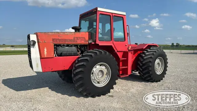 1981 Massey Ferguson 4880
