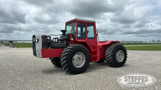 1981 Massey Ferguson 4880