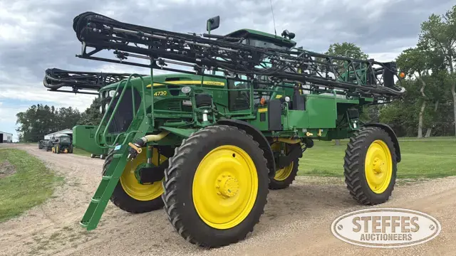 2013 John Deere 4730