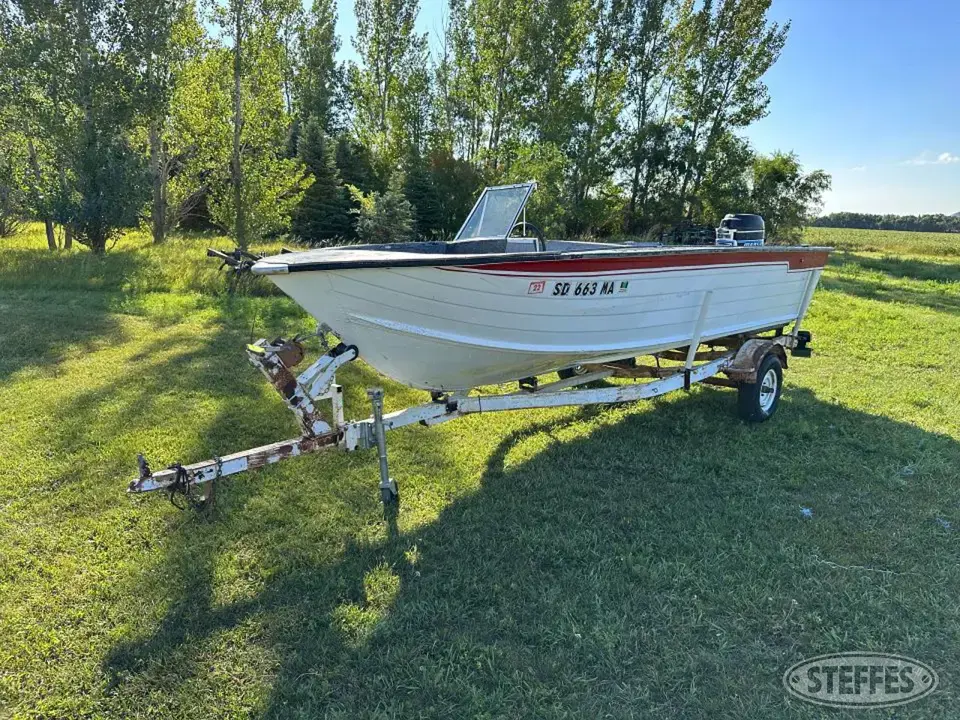 1976 Starcraft Boat
