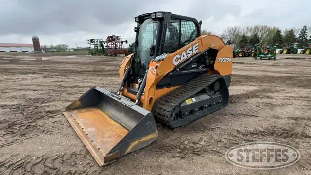 2021 Case TV370B
