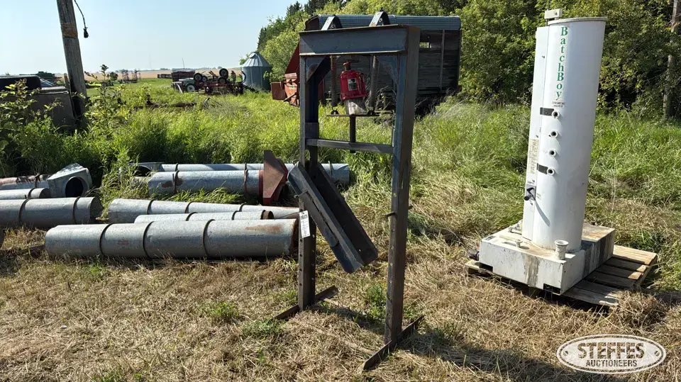 Harnessed Hydraulics shop press General Tools and Shop Supply