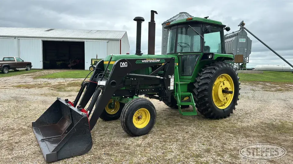 1974 John Deere 4430 2WD Tractor