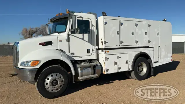 2016 Peterbilt 337