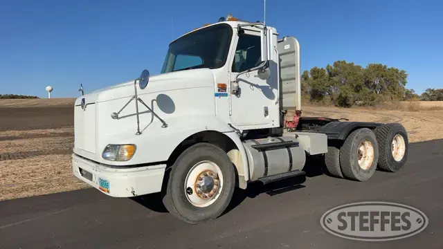 2002 International 9100i