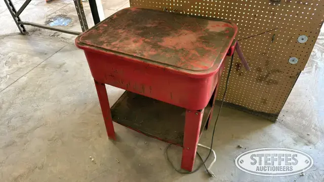 Parts washer