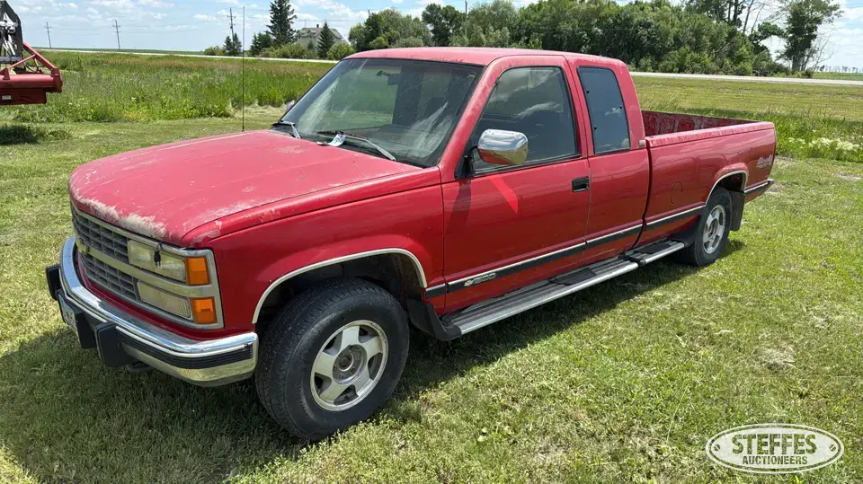 1993 Chevrolet Silverado 1500 Half Ton Pickup