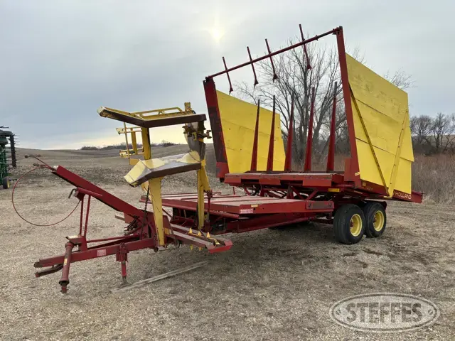 New Holland 1034