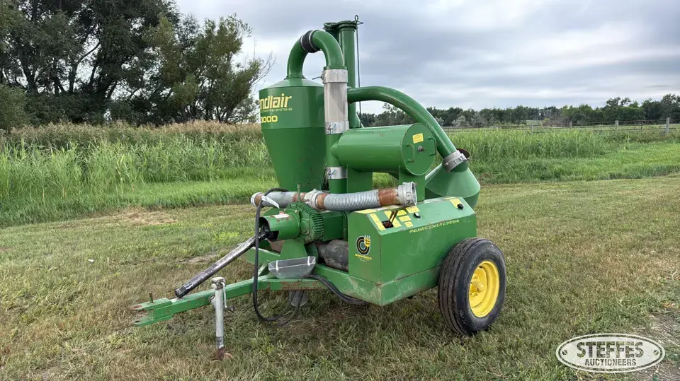 Handlair 3000 Pneumatic Grain Equipment