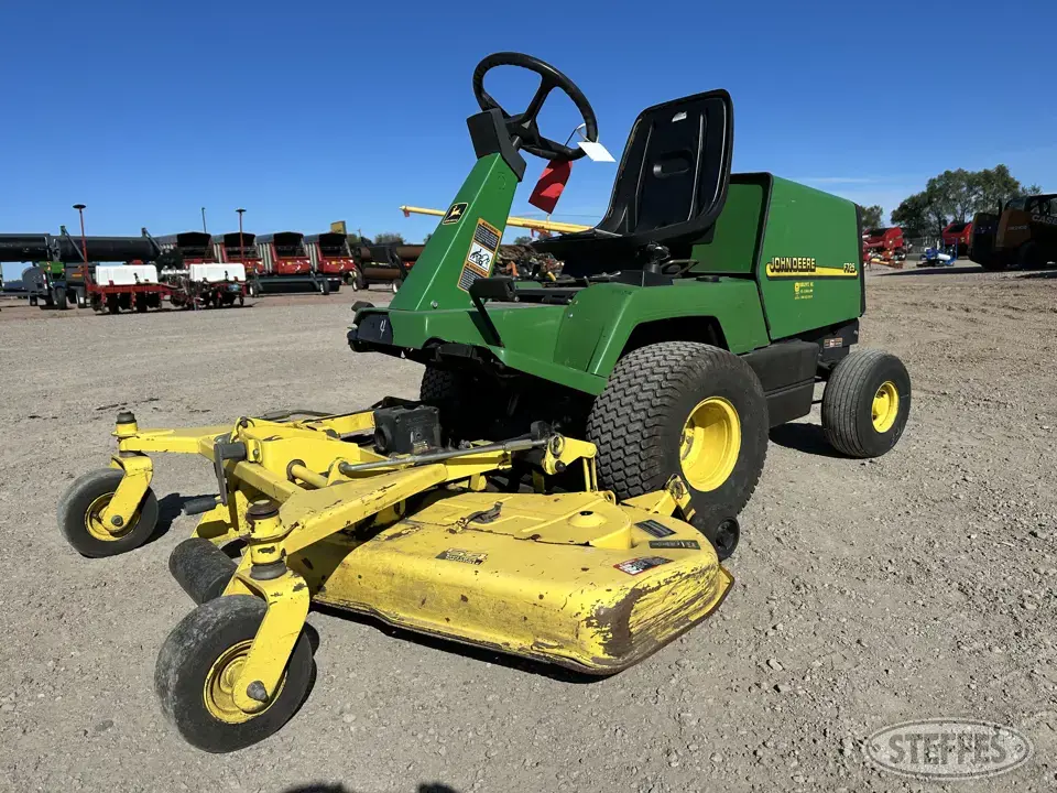 1991 John Deere F725 Lawn Tractor