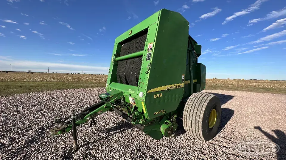 2008 John Deere 568 Round Baler