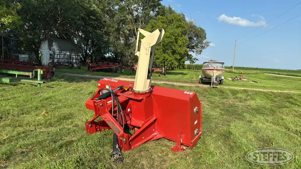 Buhler Farm King 3 Pt. Snowblower